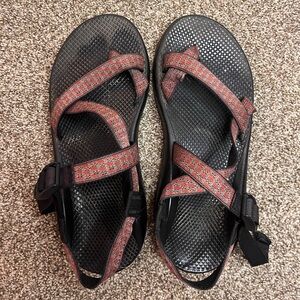 Men’s Size 11 Chacos